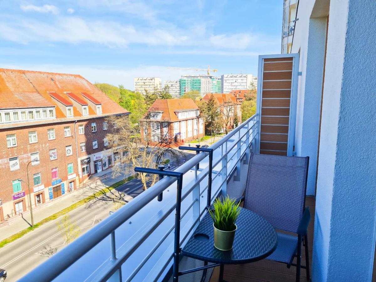 Апартаменты Visit Baltic - Platan Tower Victoria Свиноуйсьце Экстерьер фото